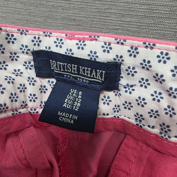 British Khaki Pink Pineapple Embroidered Chino Shorts Womens 8 Preppy Summer - Picture 5 of 6